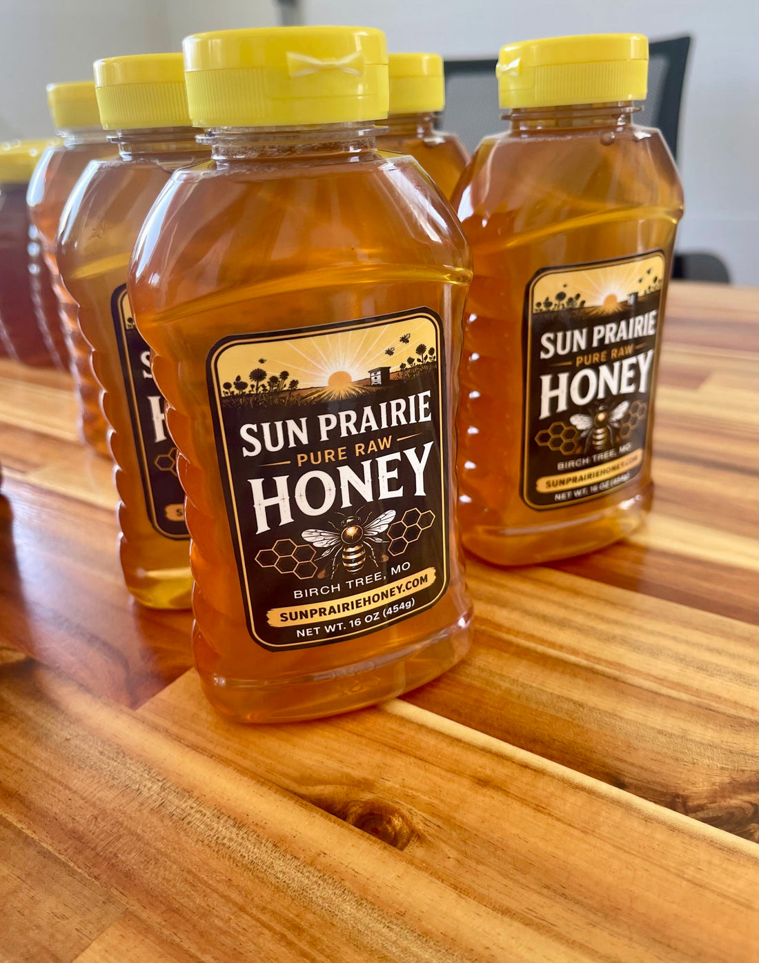 Raw Honey vs. Regular Honey: What’s the Difference?